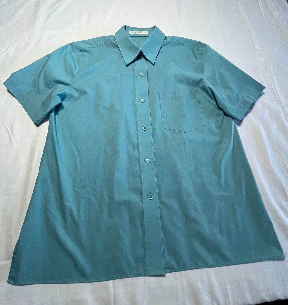 Foxcroft Wrinkle Free Button Front Shirt Women's 10 Turquoise Short Sleeve